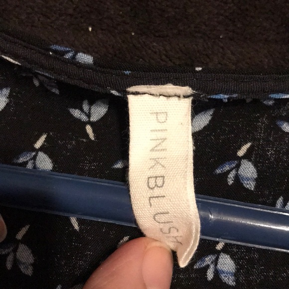 Pinkblush maternity dress - Picture 3 of 6